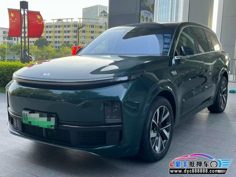 23年理想L8轿车抵押车出售