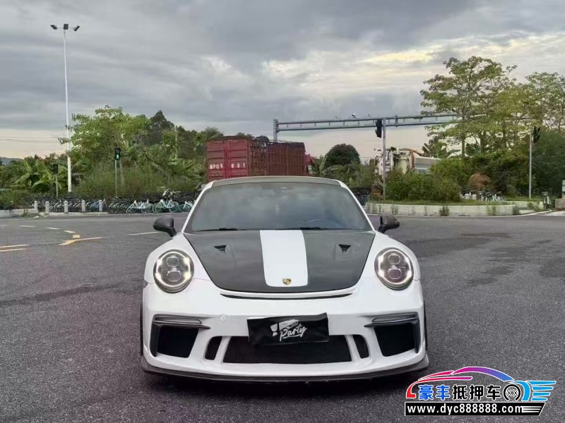 抵押车出售15年保时捷911轿车