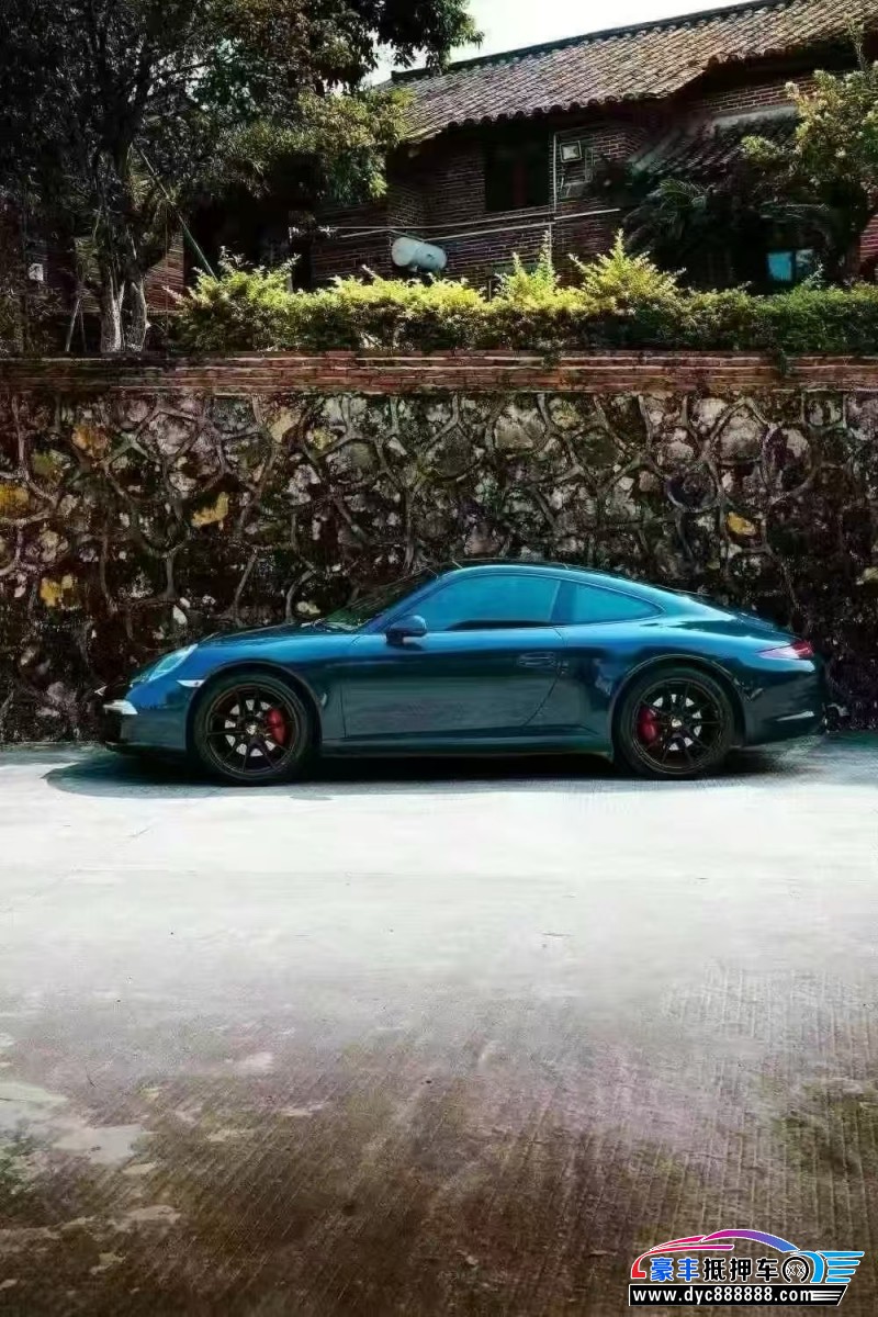 14年保时捷911轿车抵押车出售