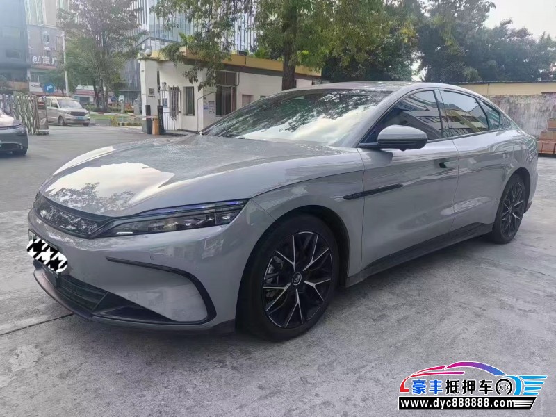 25年比亚迪汉轿车抵押车出售