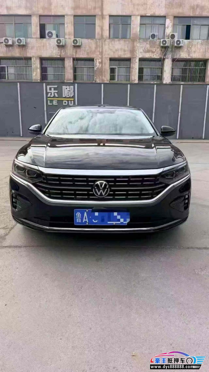 抵押车出售22年大众帕萨特轿车
