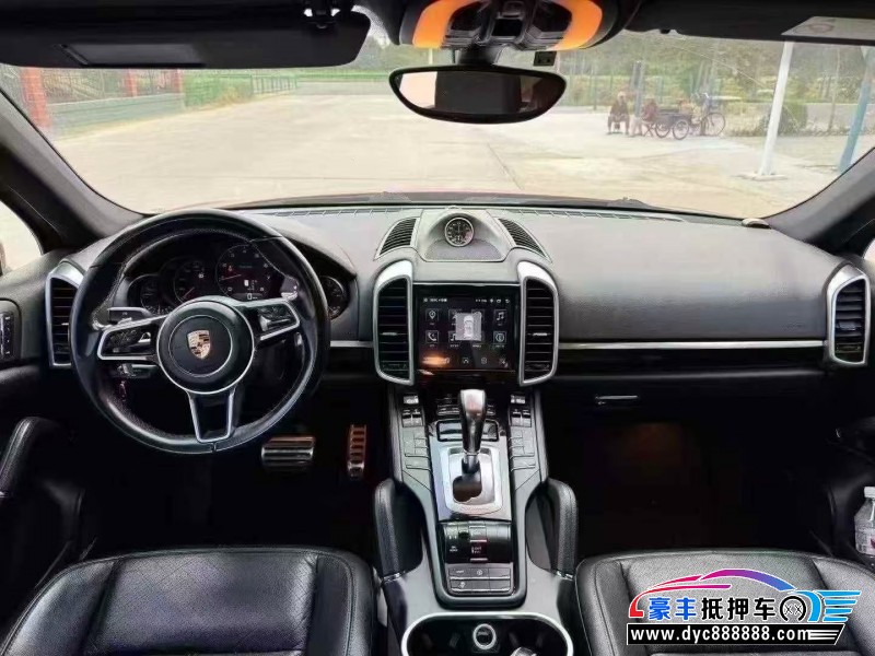 17年保时捷卡宴SUV抵押车出售