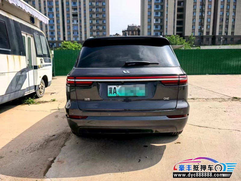 22年理想ONE轿车抵押车出售