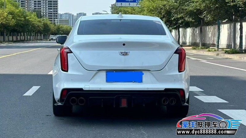 22年凯迪拉克CT4轿车抵押车出售
