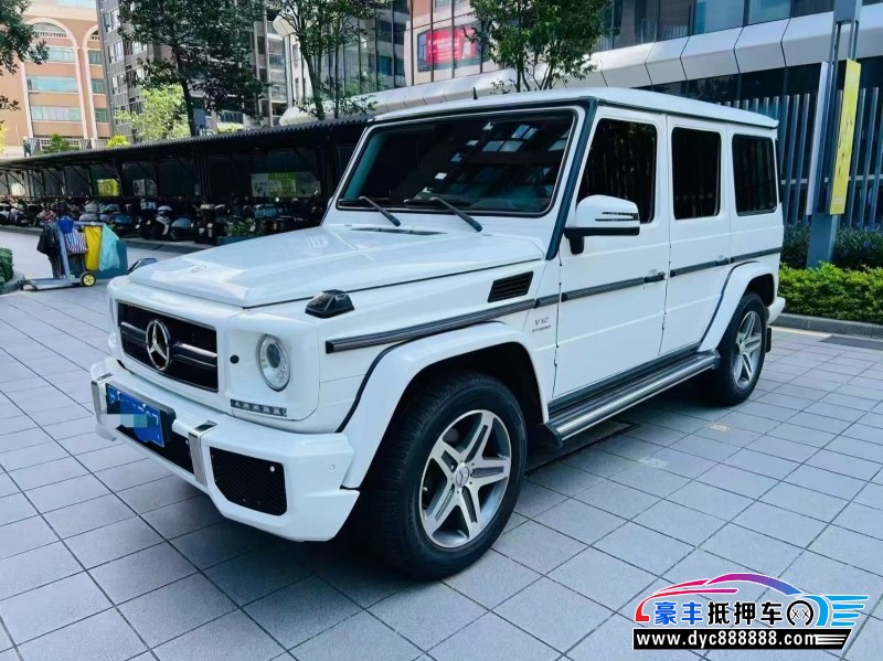 14年奔驰G轿车抵押车出售