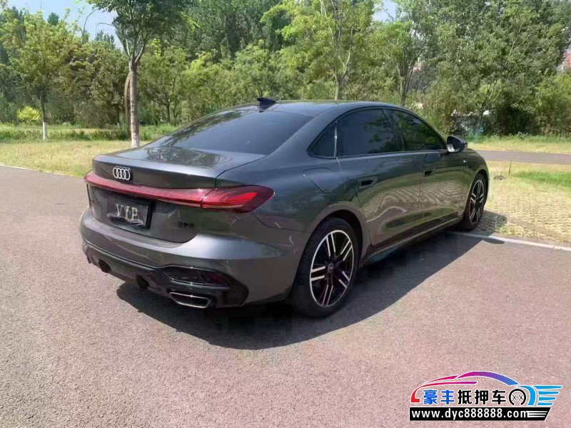 26年奥迪A5轿车抵押车出售