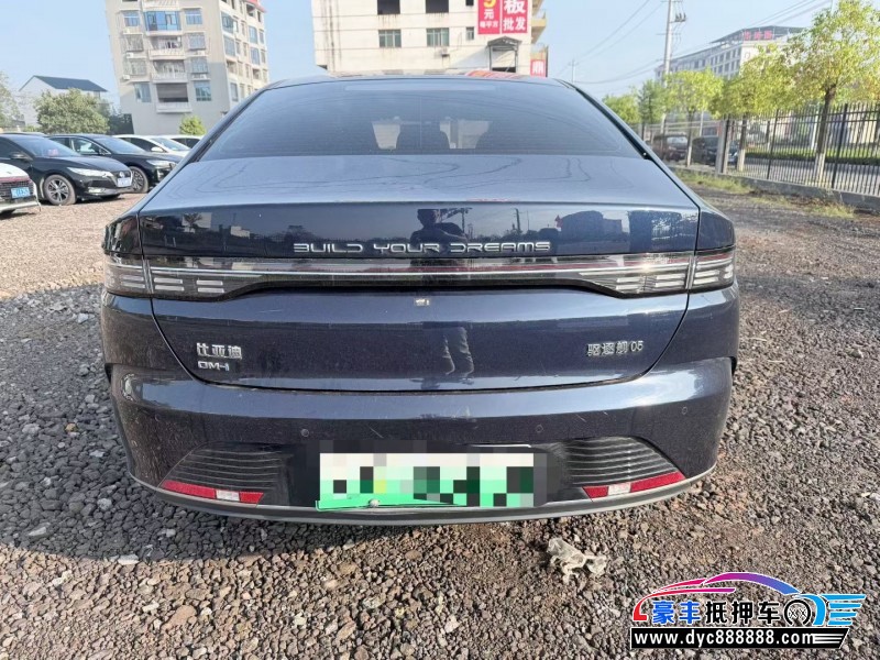 25年比亚迪驱逐舰轿车抵押车出售