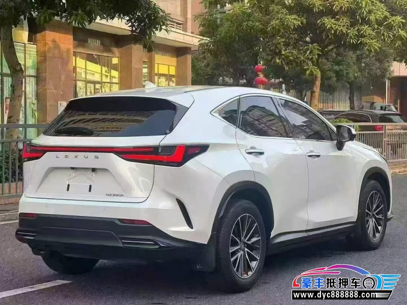 24年雷克萨斯NX轿车抵押车出售