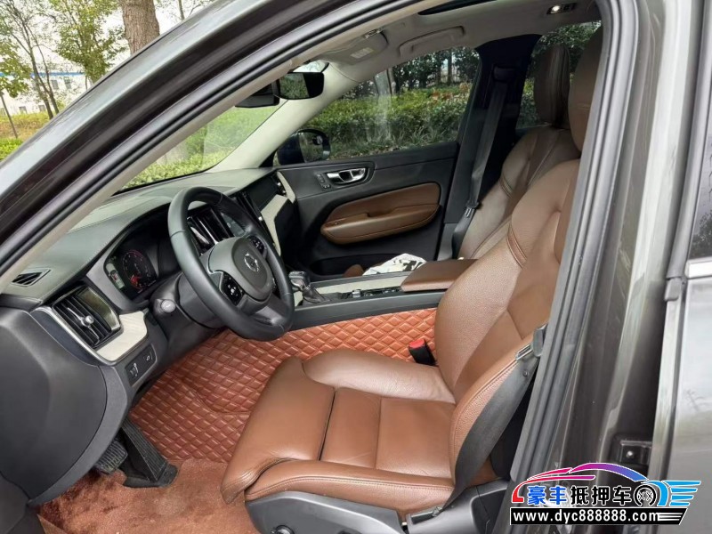 20年沃尔沃XC60轿车抵押车出售