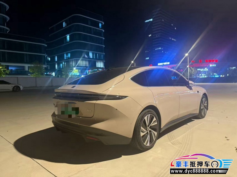 24年蔚来ET5轿车抵押车出售