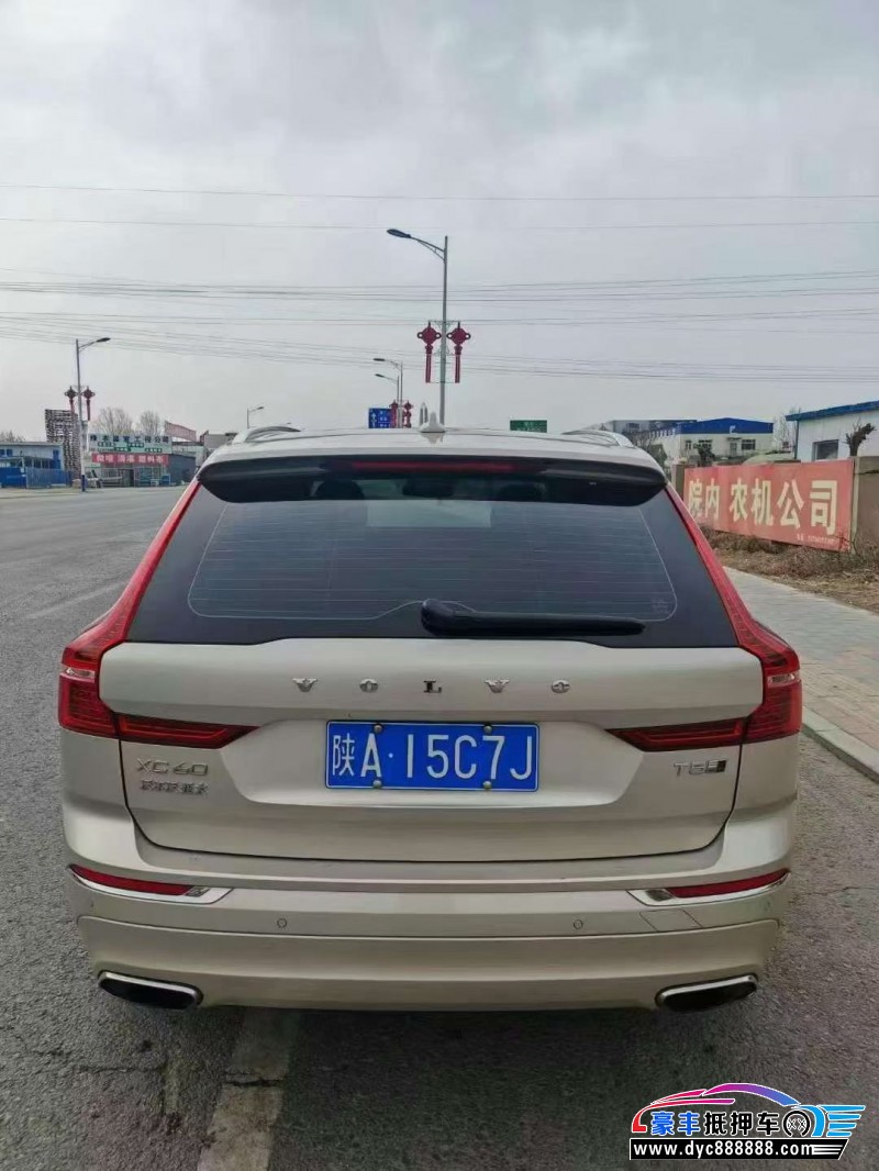 20年沃尔沃XC60轿车抵押车出售