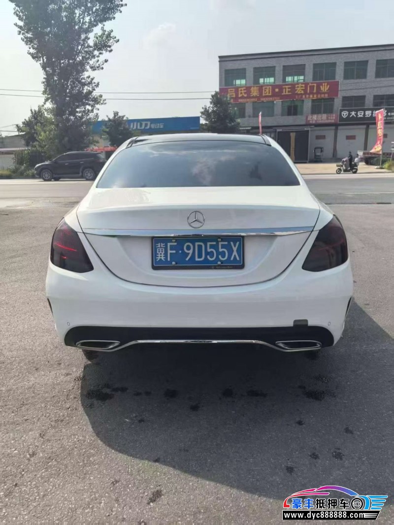 21年奔驰C轿车抵押车出售