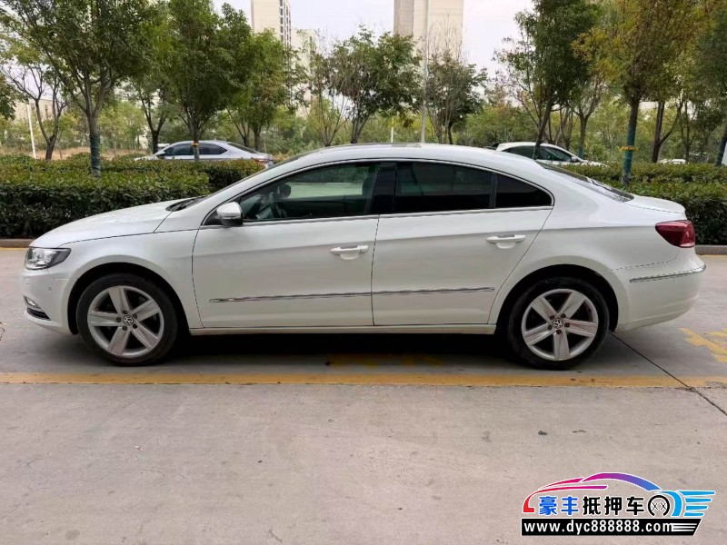 13年大众CC轿车抵押车出售