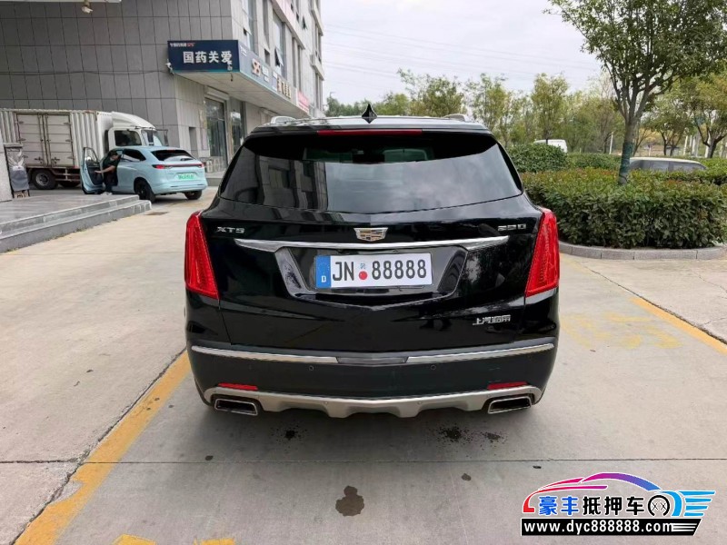 17年凯迪拉克XT5轿车抵押车出售