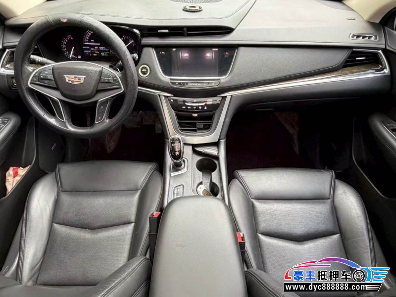 17年凯迪拉克XT5轿车抵押车出售