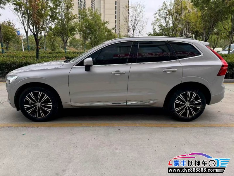22年沃尔沃XC60轿车抵押车出售