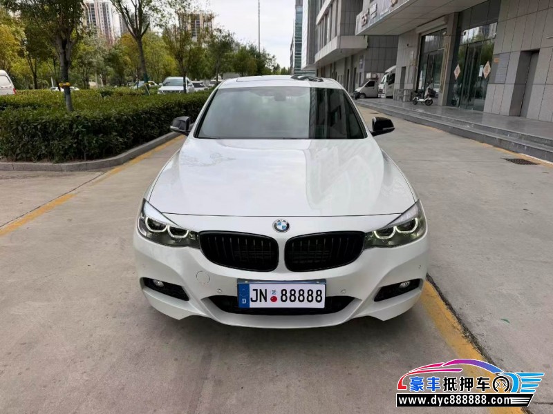 20年宝马3系轿车抵押车出售