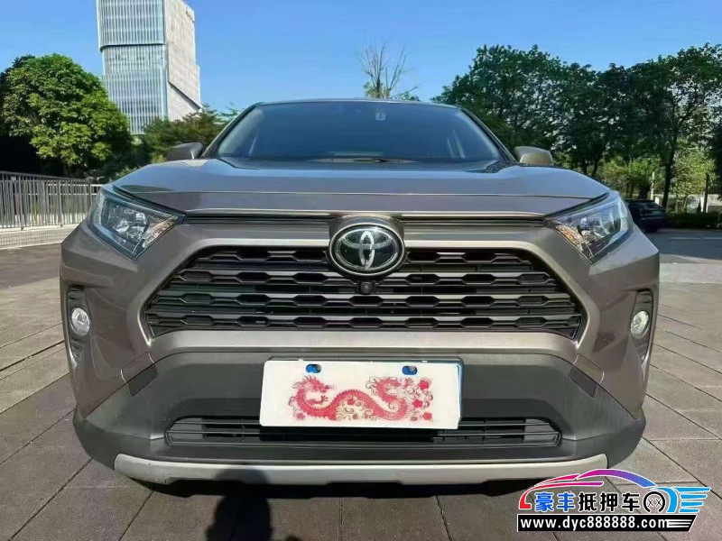 抵押车出售23年丰田RAV4轿车