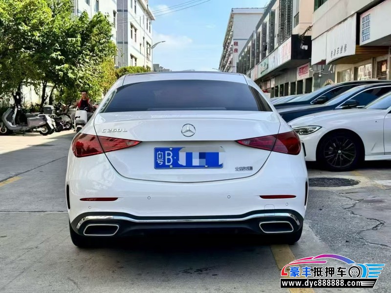 22年奔驰C轿车抵押车出售