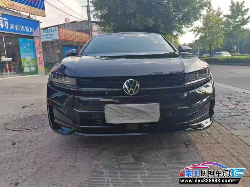 24年大众迈腾轿车抵押车出售