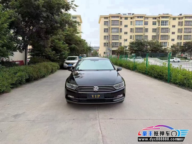 17年大众迈腾轿车抵押车出售