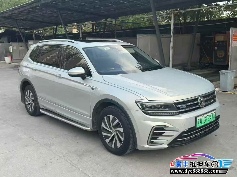 20年大众途观轿车抵押车出售
