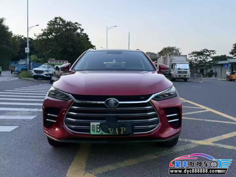 抵押车出售20年比亚迪唐轿车