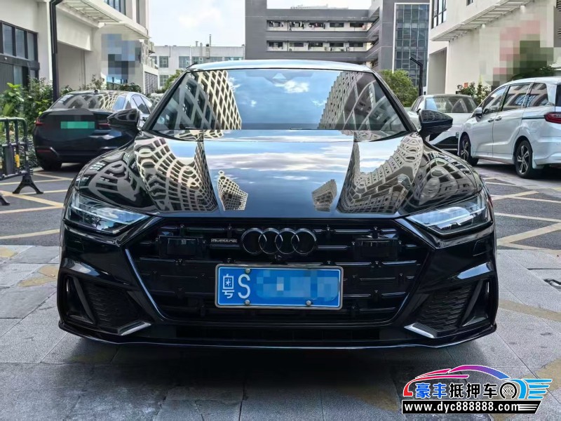 抵押车出售24年奥迪A7轿车