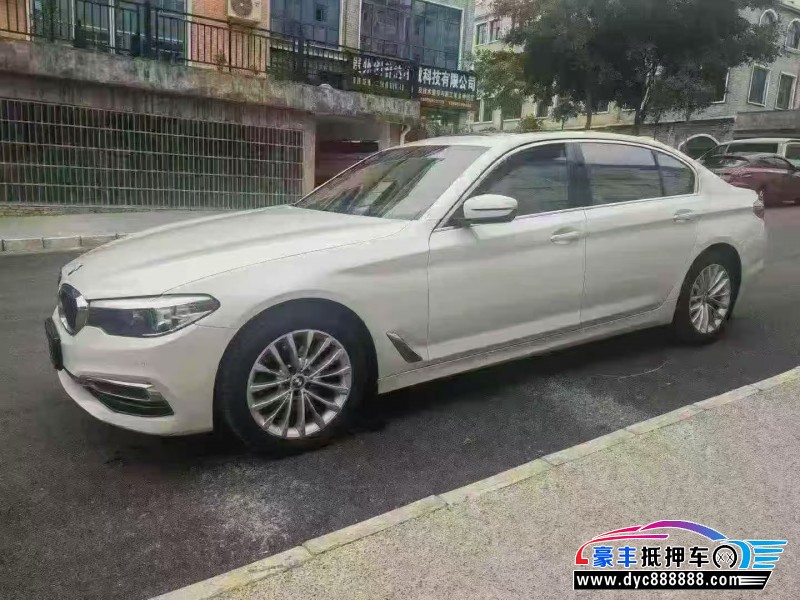 20年宝马5系轿车抵押车出售