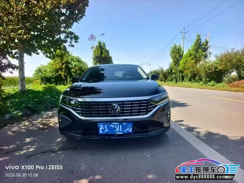 25年大众帕萨特轿车抵押车出售