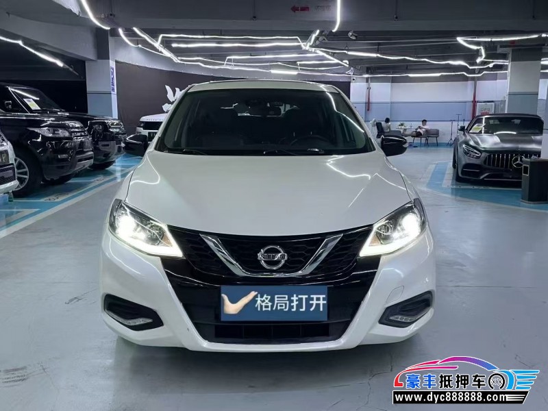 抵押车出售21年日产骐达轿车