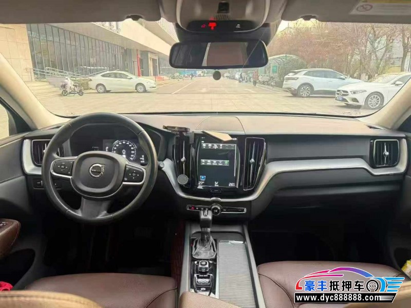 20年沃尔沃XC60SUV抵押车出售