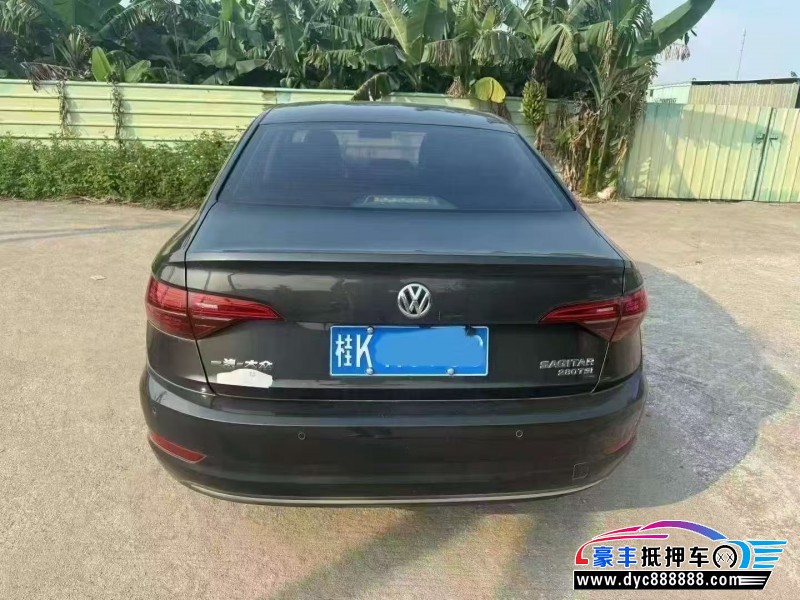 20年大众速腾轿车抵押车出售