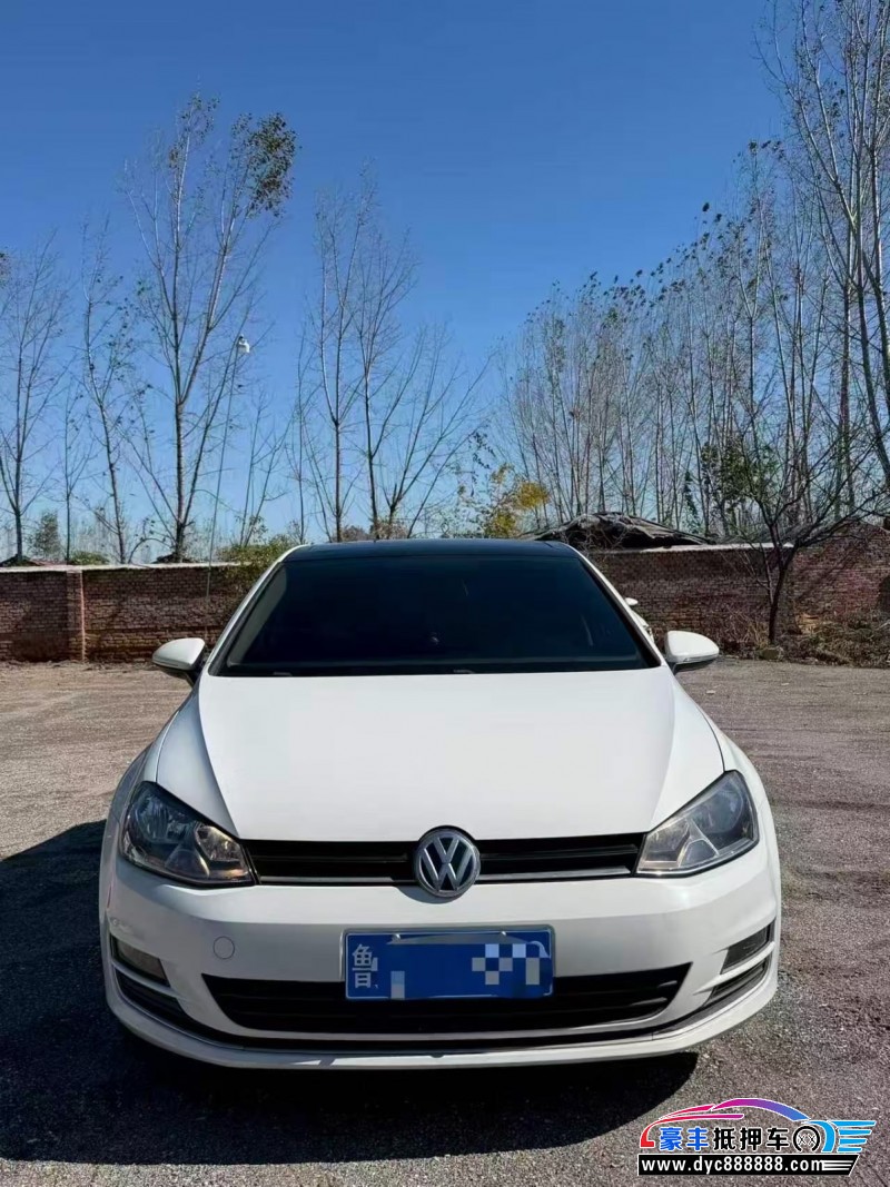 抵押车出售16年大众高尔夫轿车